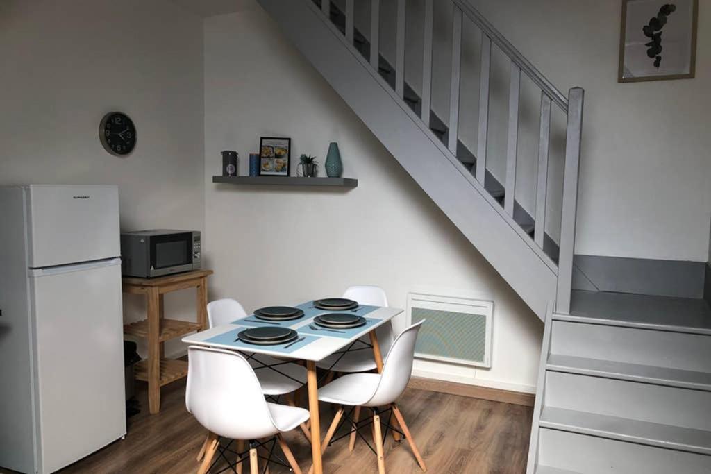 Apartamento The blue flat 55m2 à côté de la Gare Châlons-en-Champagne Exterior foto